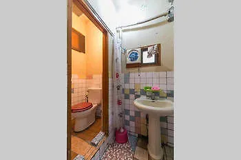 Bangsasi Guesthouse - Hostel location